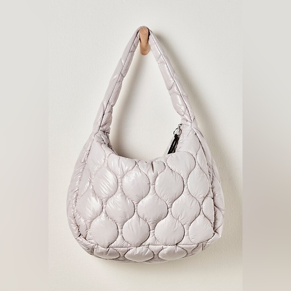 NWT FP Movement Surplus Shine Carryall Bag - Picture 3 of 5